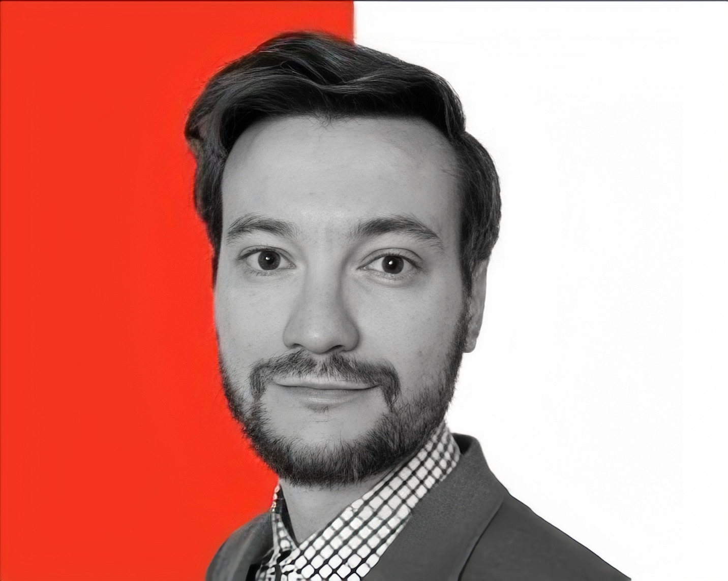 Евгений Лев